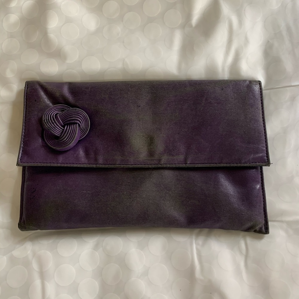 Vintage leather clutch